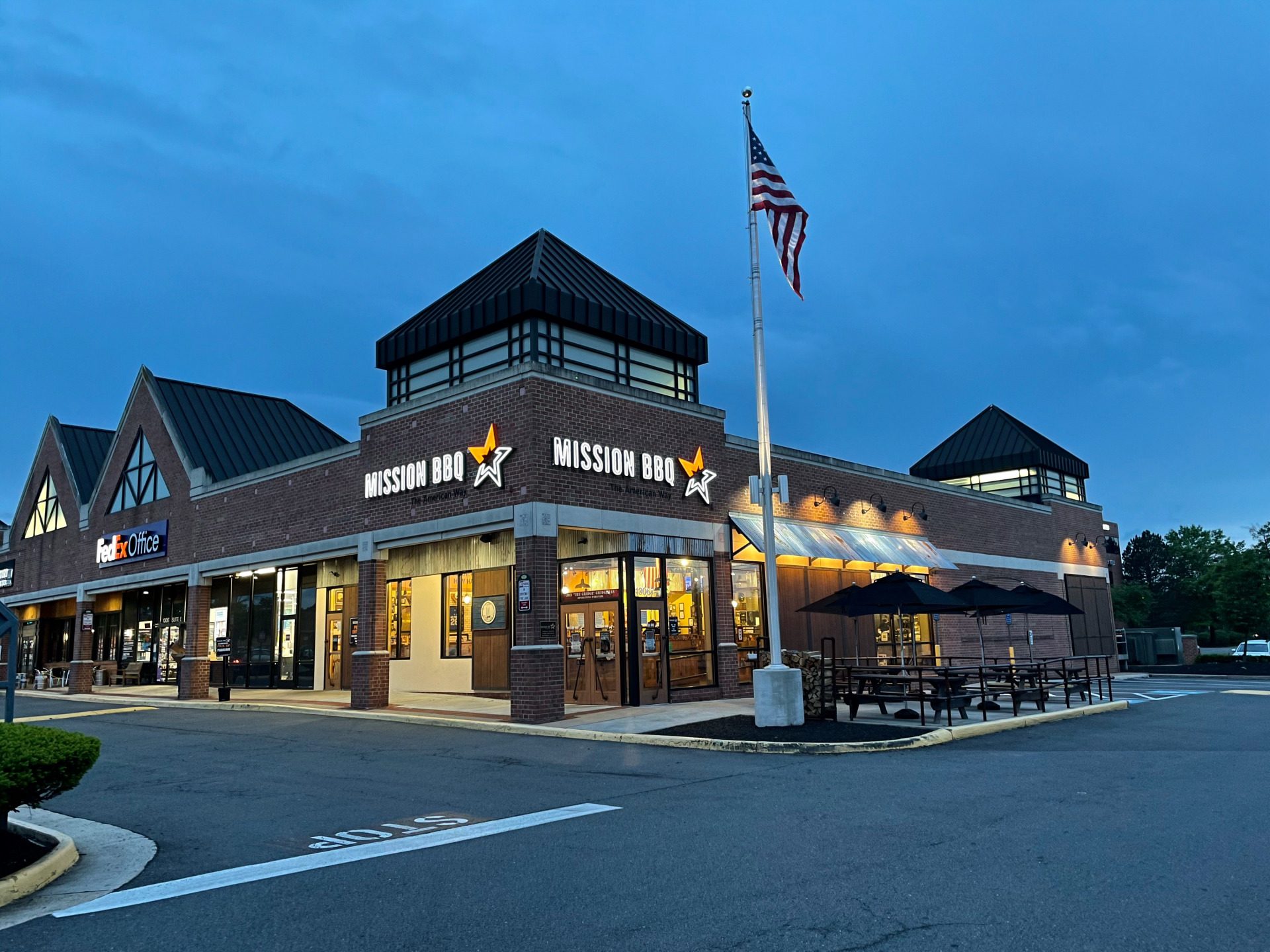 Chantilly, VA MISSION BBQ