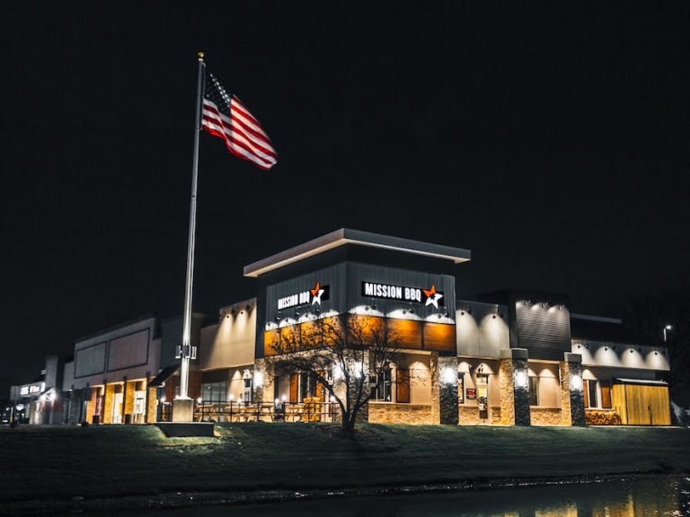 Naperville, IL MISSION BBQ